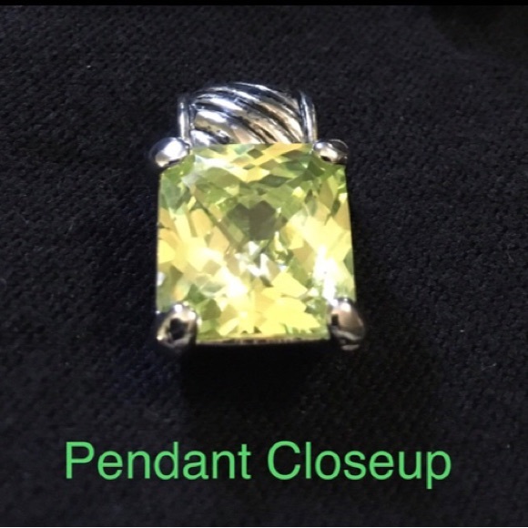 Peridot Look Earrings and Pendant Set -VGUC - Picture 2 of 9